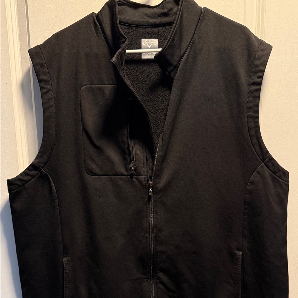 Callaway Men's Sleek Black Vest